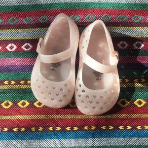 Old Navy heart jellies 3-6months